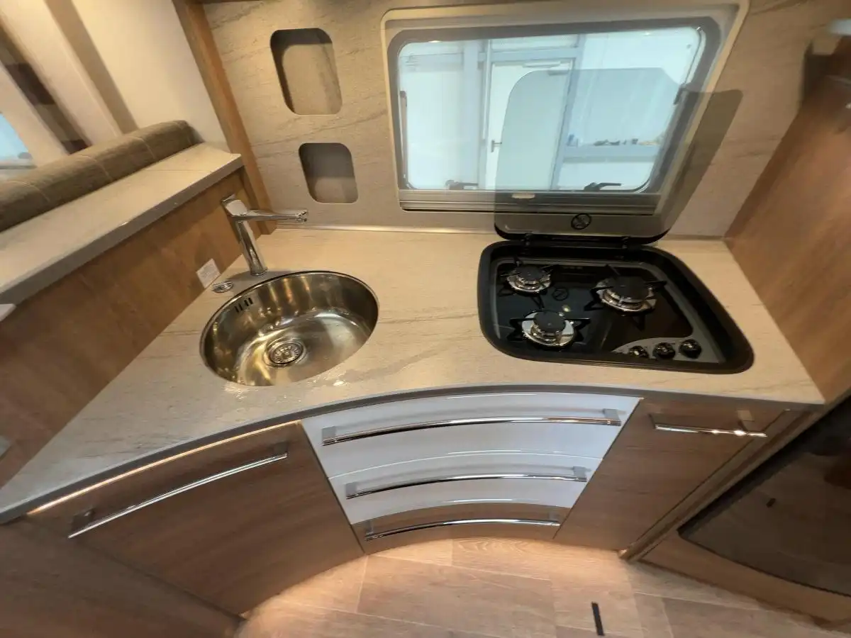 DETHLEFFS Grand ALPA 7820 Aut - Ansicht 15